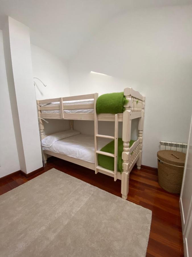 Precioso Apartamento A Estrenar En El Centro De Ezcaray 6-8 Pax Luaran gambar